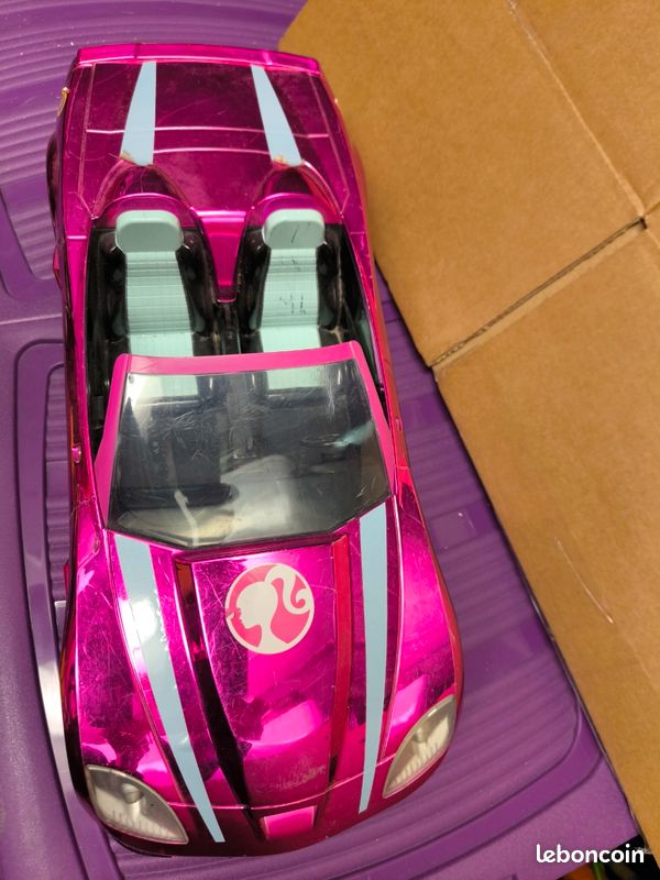 Énorme lot de barbie et figurines (image 8)