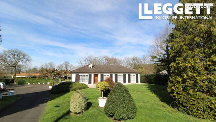 Maison 8 pièces 205 m²
