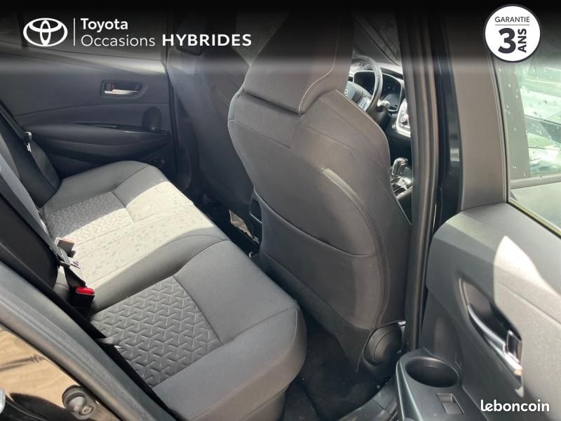Toyota Corolla 122h Dynamic MY22 (image 7)