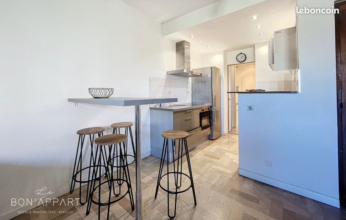 Appartement 2 pièces 48 m² · à Ajaccio · 48 m² · 790 €/mois