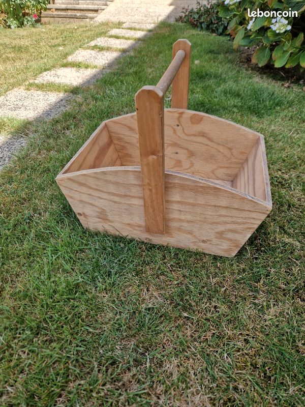 Baquet en bois (image 1)