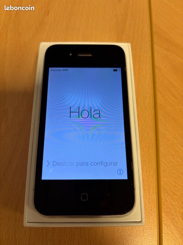 IPhone 4 (image 3)