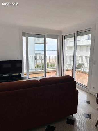 Appartement avec terrasse vue mer