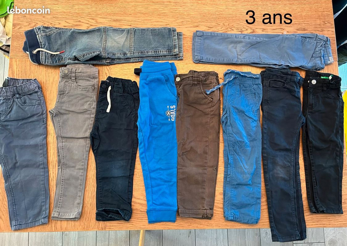 Lot pantalon garçon 3 ans (image 1)