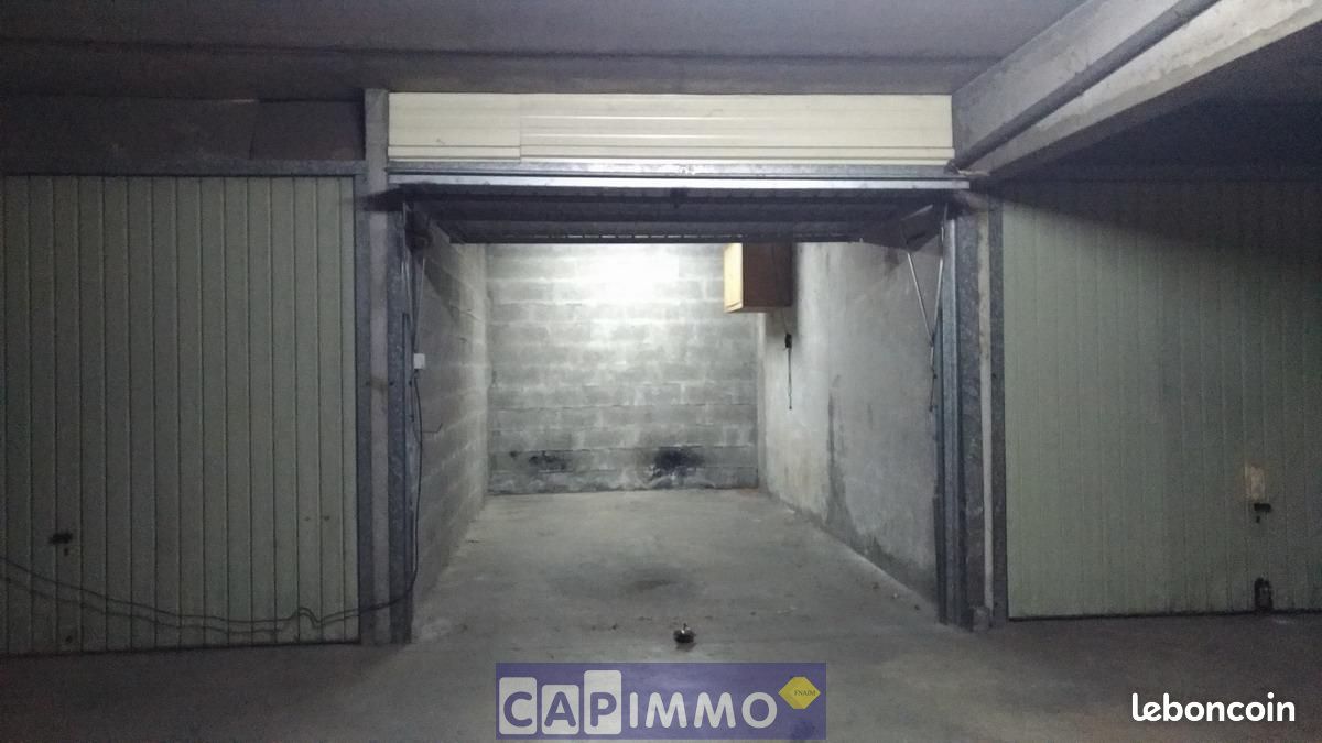 Parking 14 m² · à La Garde · 14 m² · 110 €/mois