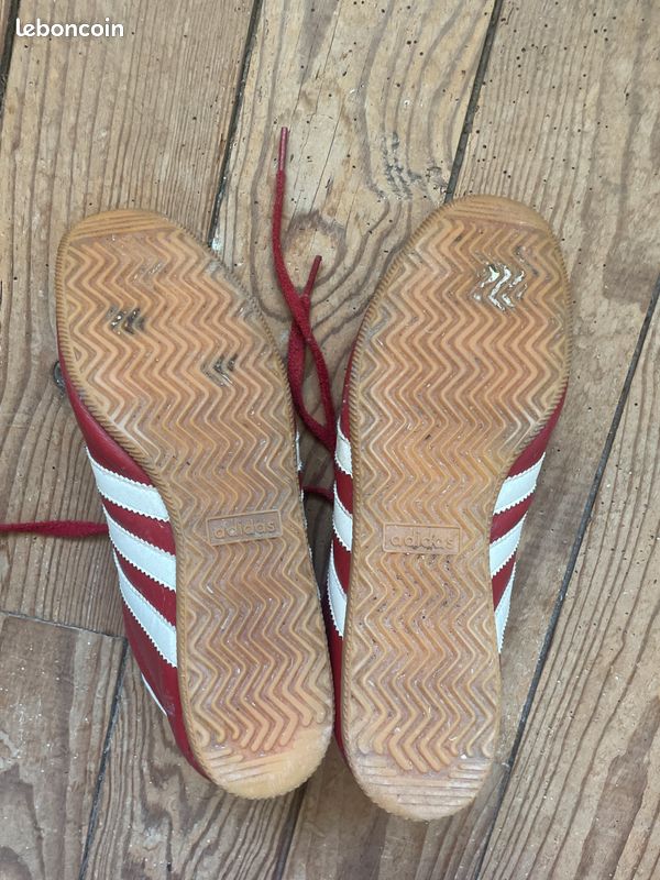 Baskets adidas rouge (image 5)