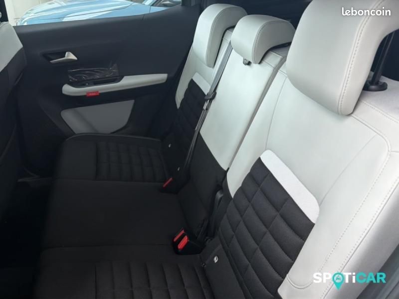 Citroen C3 Aircross 1.2 Hybride 145ch MAX e-DCS6 7 places (image 25)