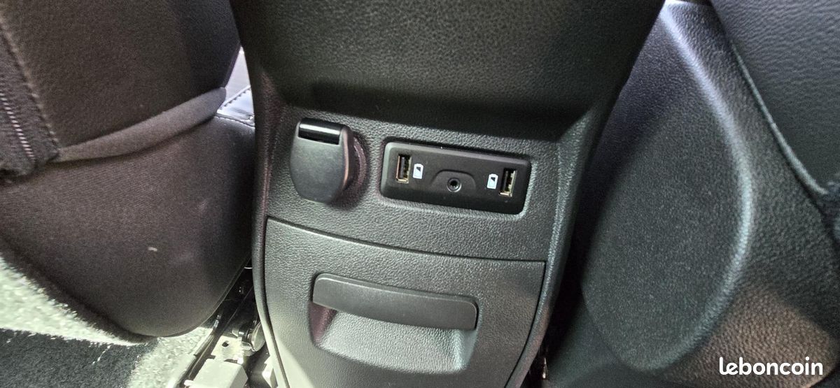Renault Scénic IV dCi 160 Energy EDC Intens BOITE AUTO ATTELAGE (image 40)