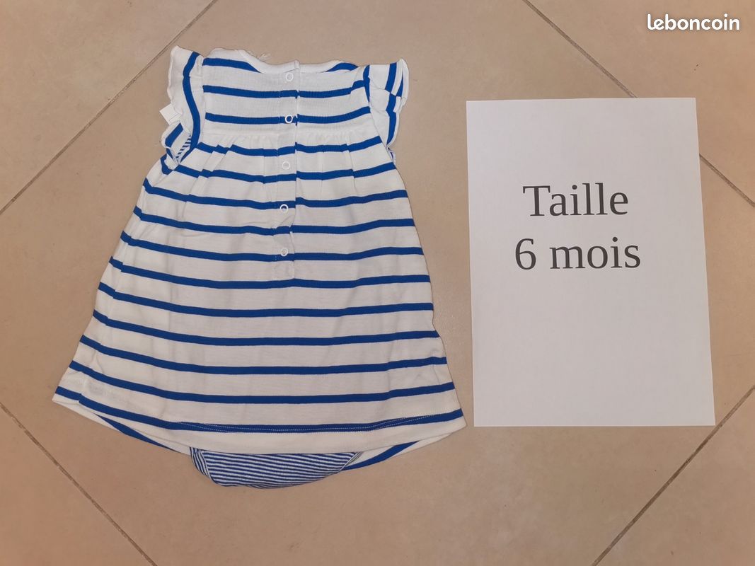 PRIX NON NEGOCIABLE Robe fille Petit bateau mois neuf