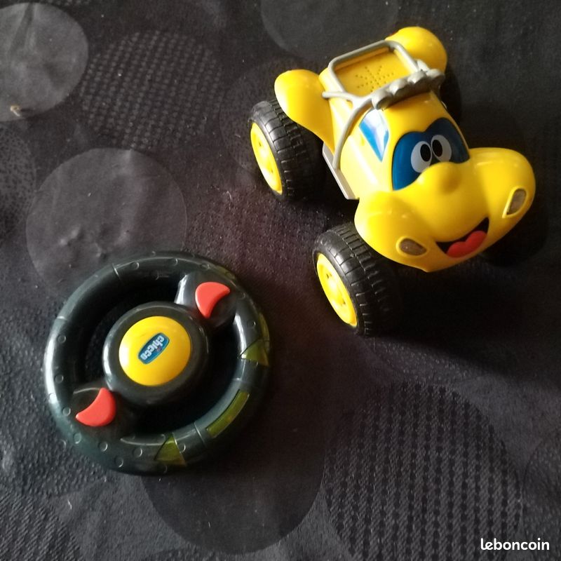 Voiture télécommandée chicco (image 1)