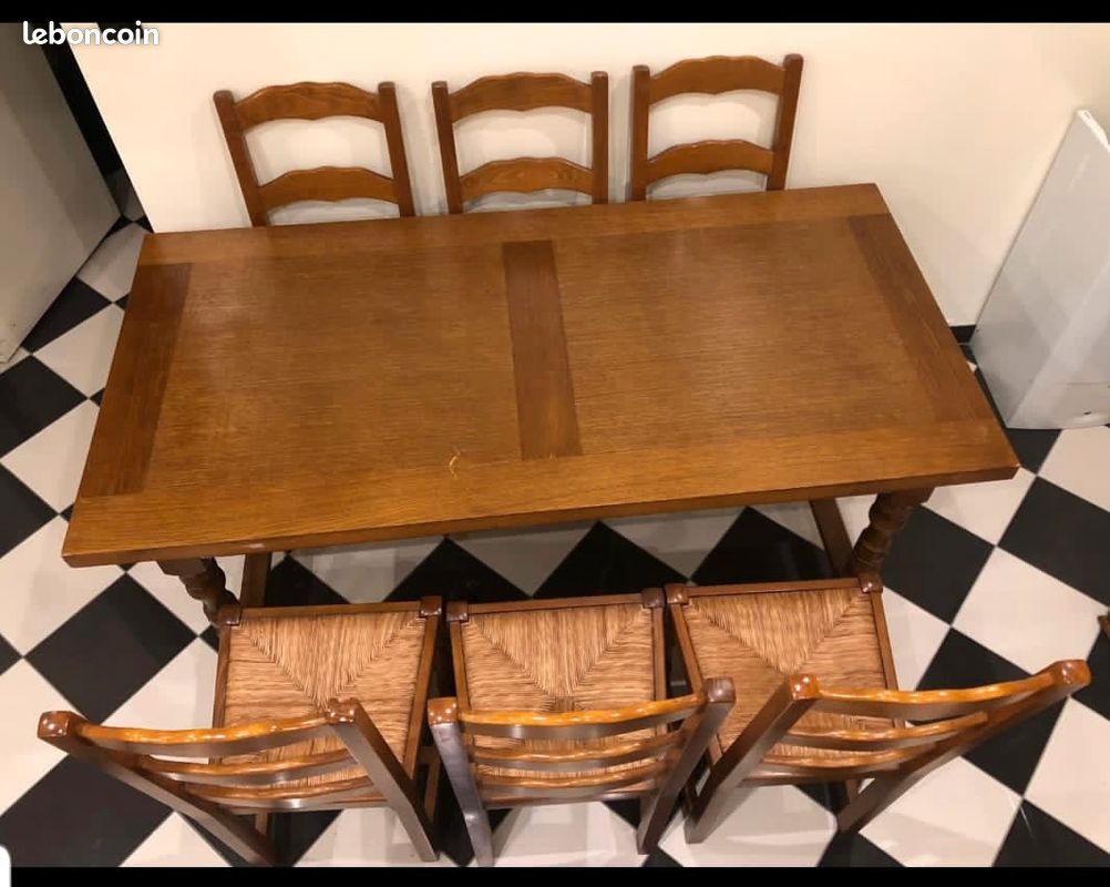 Table en bois de chêne (image 2)