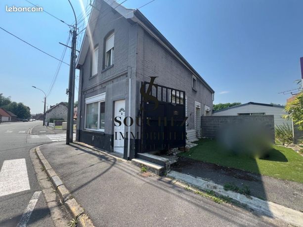 Immeuble 224 m² Bully Les Mines