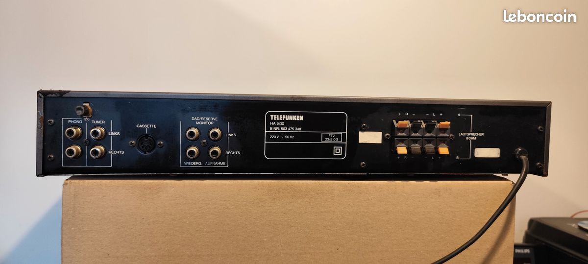 Telefunken HR800 Récepteur / Phono Amplificateur / Uniforme 1 Telefunken HR800 Récepteur / Phono Amplificateur / Uniforme 1