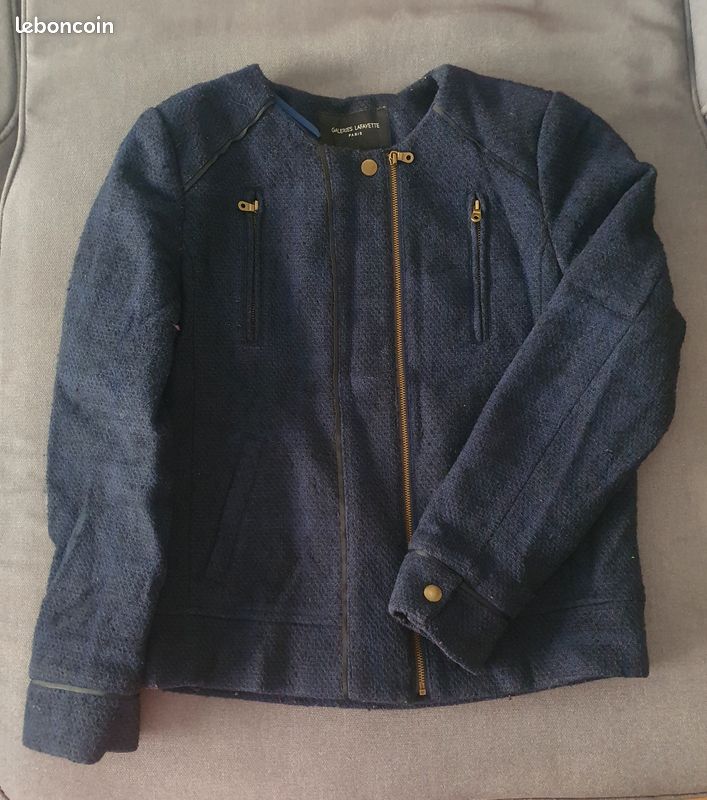 Veste courte tailleur taille 38 Galeries Lafayette Vêtements