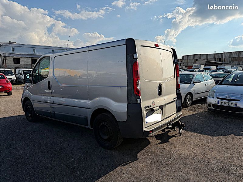 Opel VIVARO FG F2700 L1H1 2.0 CDTI 90 PACK CLIM PLUS (image 7)