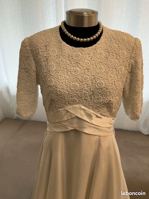 Robe de mariée vintage avec jupon et voile 38/42 (image 13)
