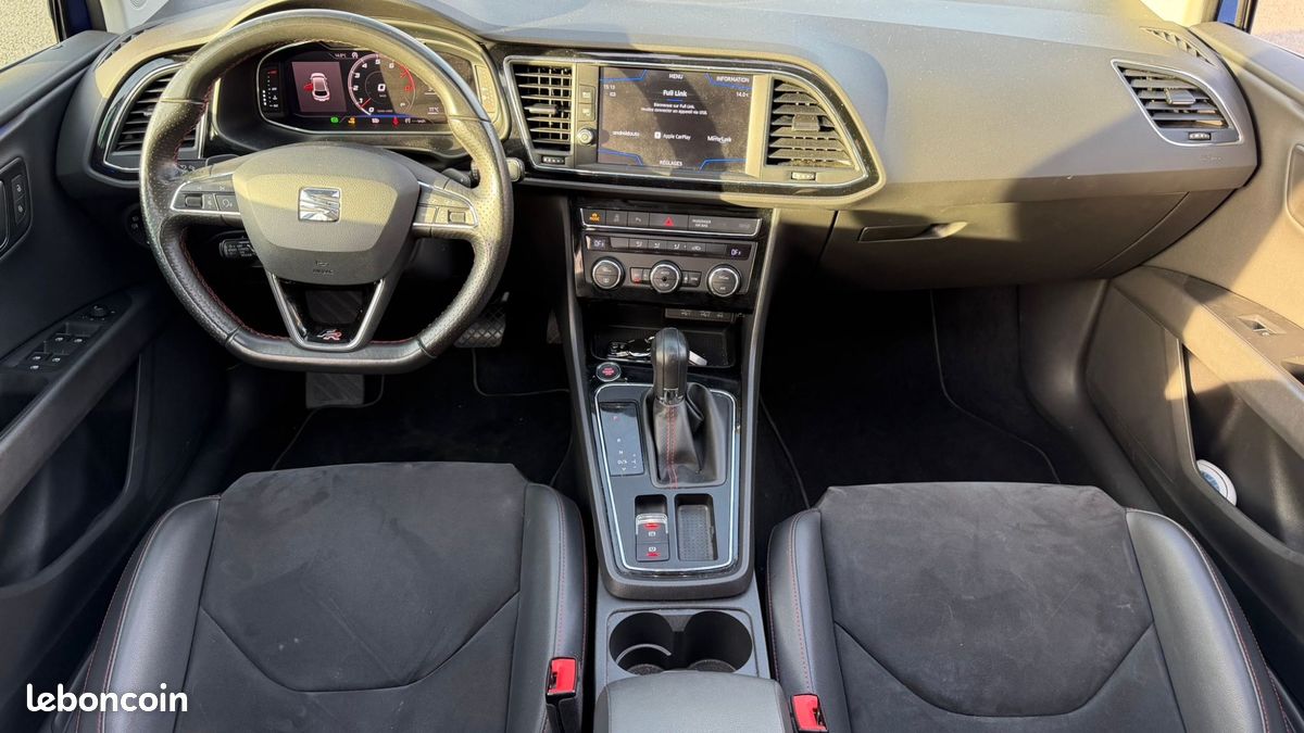 SEAT Leon 1.5 TSI 150 ACT FR DSG * REGULATEUR ADAPTATIF - APPLE CARPLAY - TOIT OUVRANT - CAMERA DE RECUL (image 16)