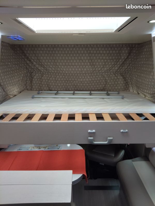 Camping car intégral moins de 7m Notin Cadix I Progress faible kilométrages (image 5)