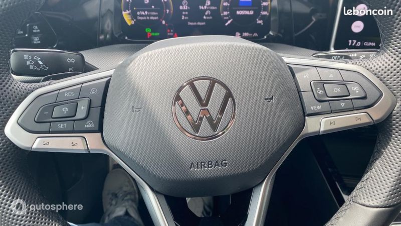 Volkswagen Golf 1.5 eTSI EVO2 150ch R-Line Edition DSG7 (image 25)