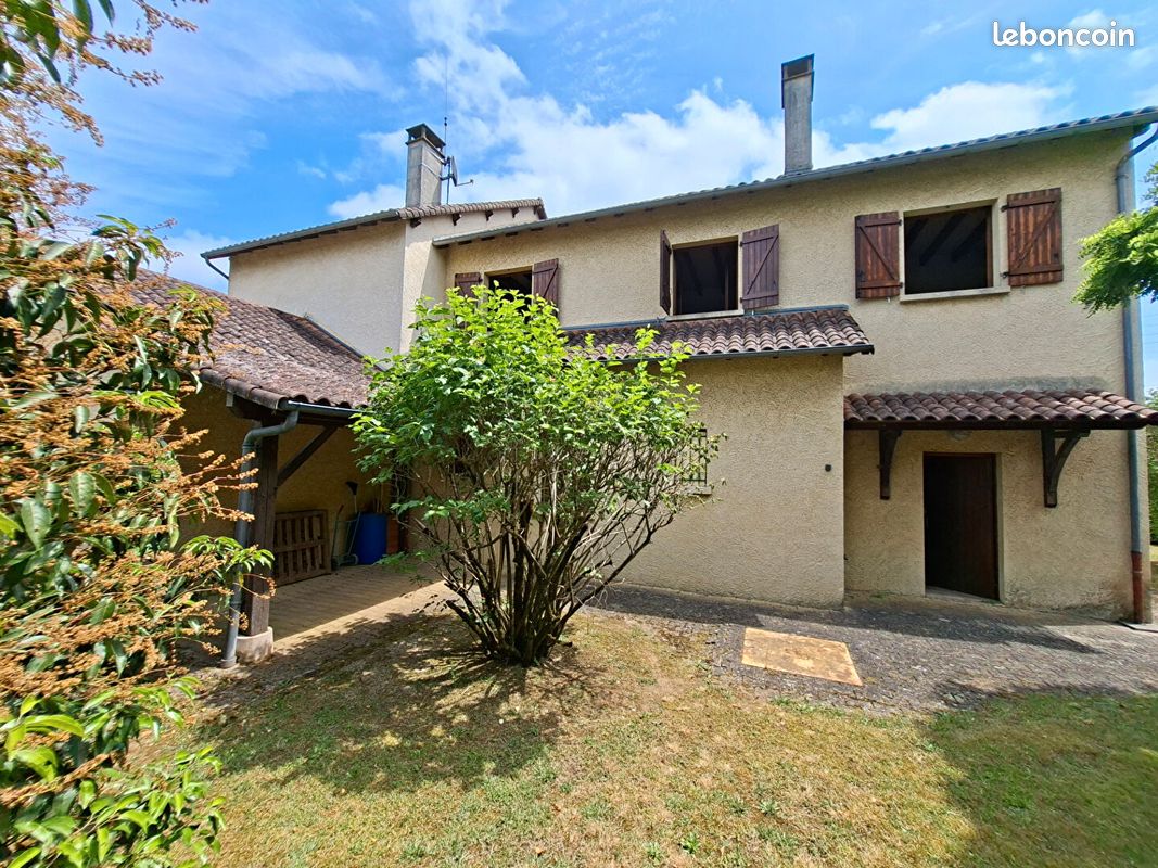 Maison 5 pièces 260 m² · à Biars-sur-Cère · 260 m² · 180 000 €