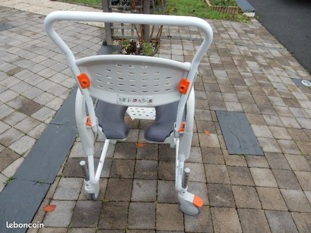Fauteuil de douche ETAC (image 3)