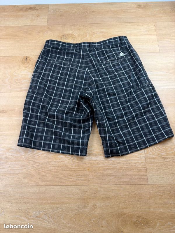 Adidas short bermuda à carreaux noir homme taille W32 légère imperfection MV563 (image 2)