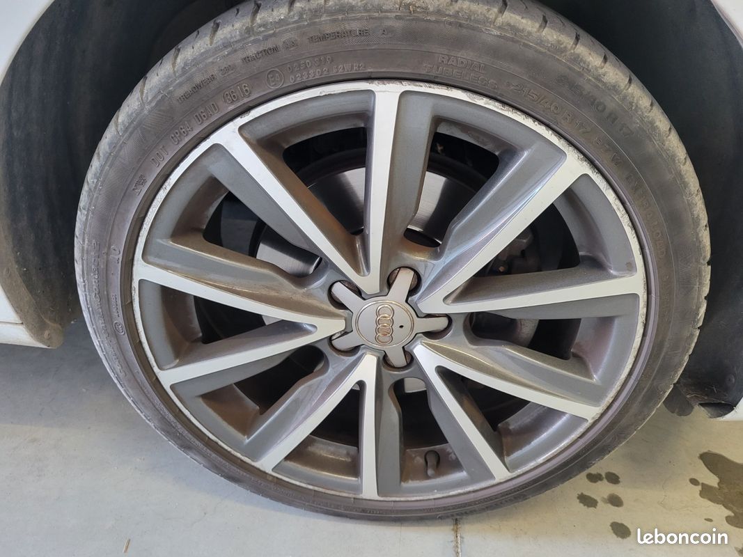 Audi A1 Sportback Ambition Luxe S-tronic 150cv - TOIT OUVRANT/RADARS AV & AR/REGULATEUR DE VITESSE/CLIMATISATION (image 22)