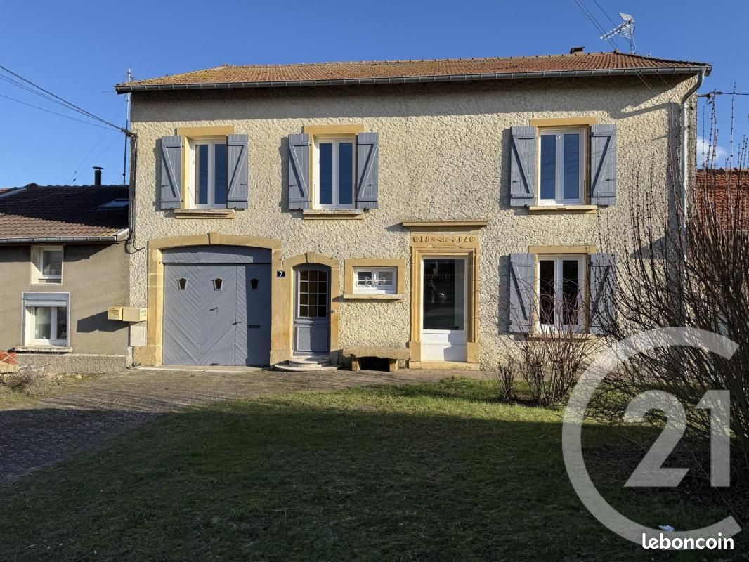 Maison 6 pièces 179 m² · à Jarny · 179 m² · 240 000 €