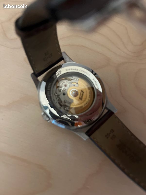 Montre Tissot Héritage Visodate automatique (image 3)
