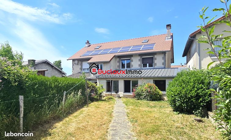 Maison 232 m² Lafeuillade-en-Vézie