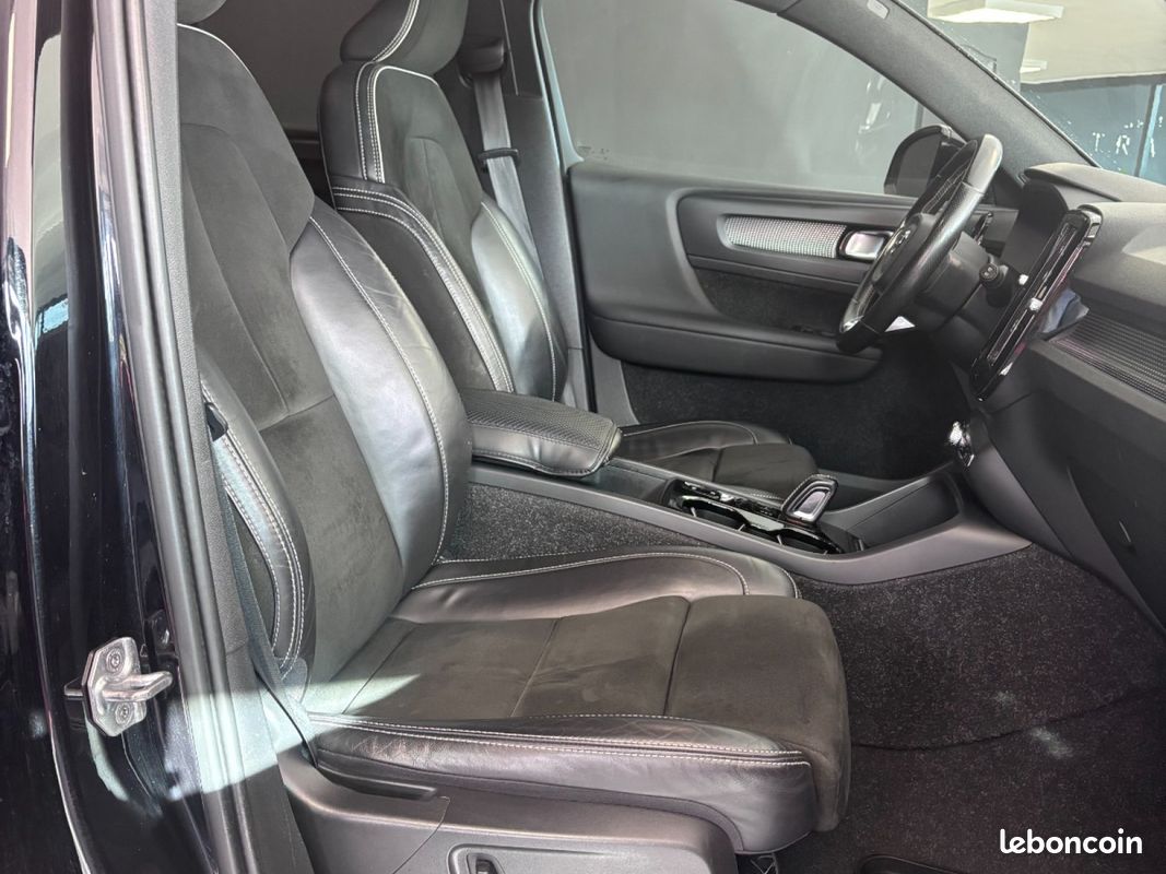 VOLVO XC40 T5 Recharge 180+82 ch DCT7 R-Design (image 11)
