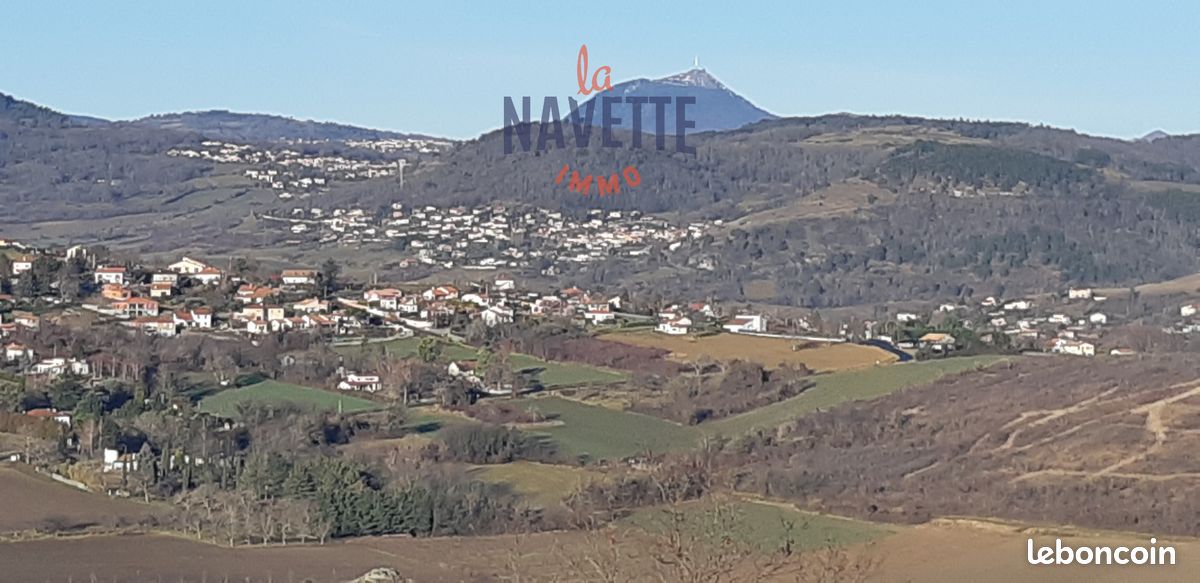 Terrain 1315 m² · à Veyre-Monton · 1 315 m² · 100 000 €