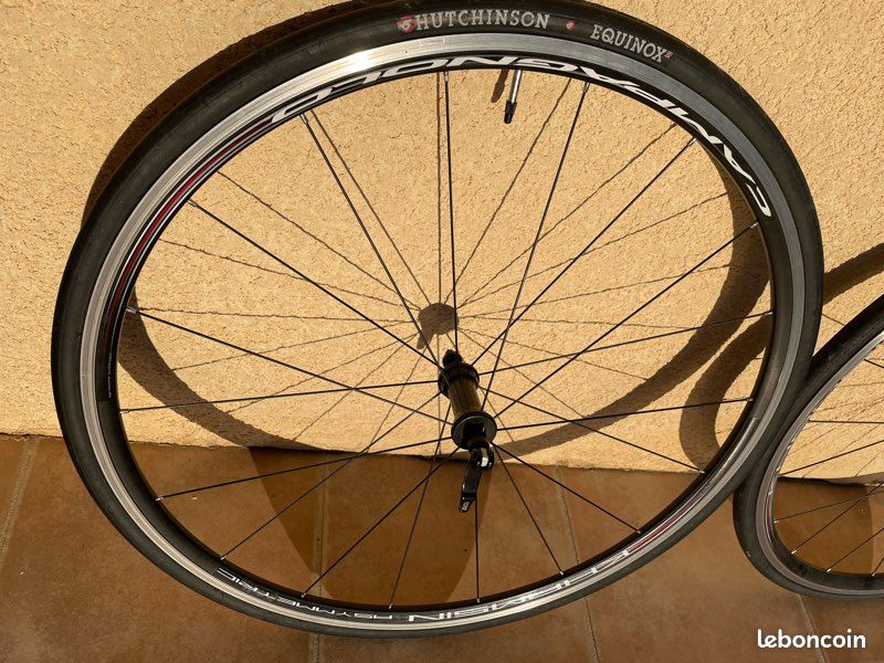 Roue Arrière 27 Pouces Campagnolo Rigida Superchromix – Haute Bride – Expédition US – Occasion