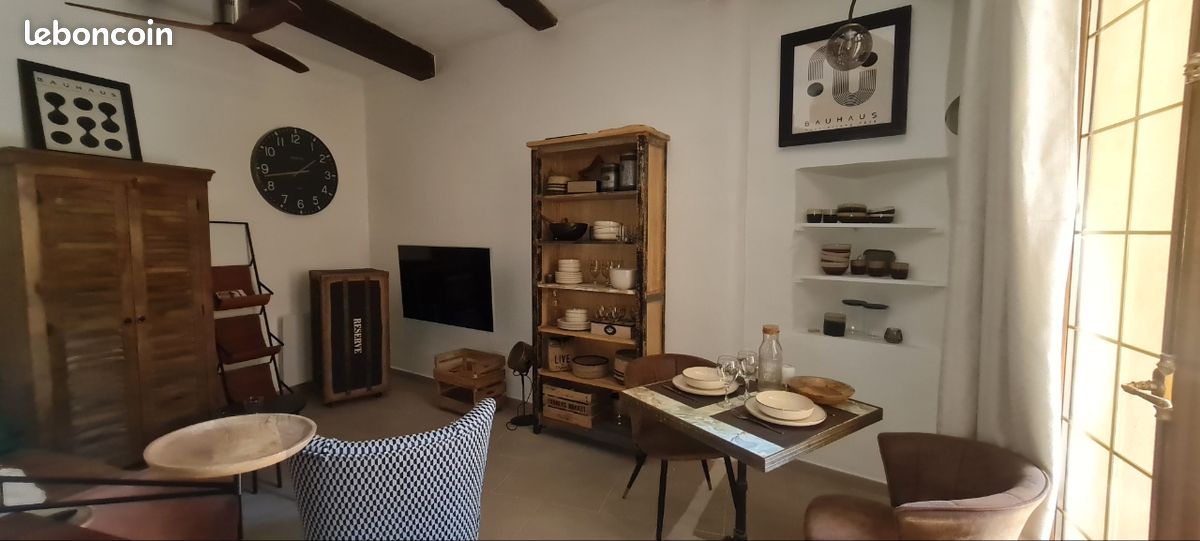 Appartement 2 pièces 28 m² · à L'Isle-sur-la-Sorgue · 28 m² · 155 000 €