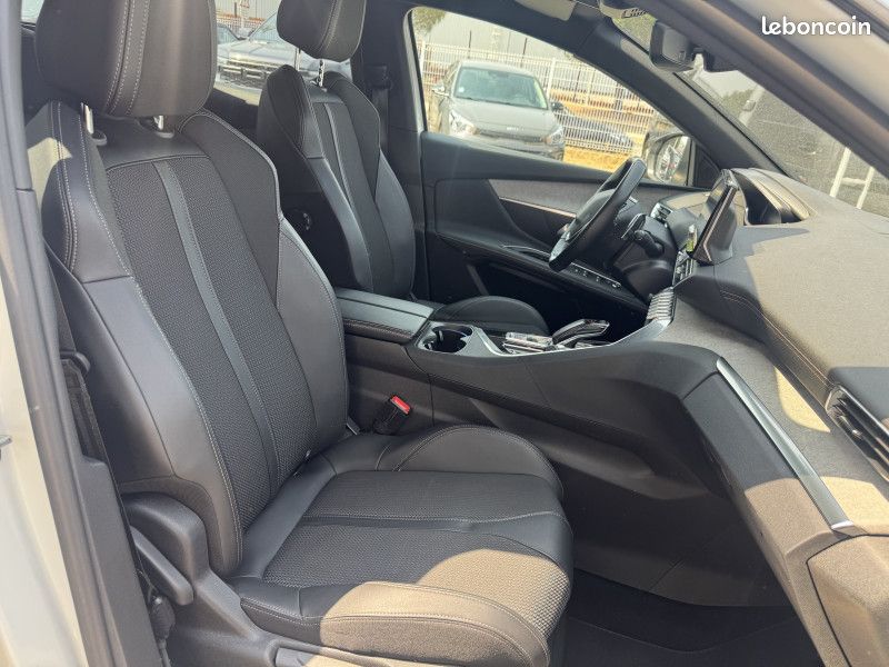 Peugeot 3008 1.5 BLUEHDI 130 CH S&S GT EAT8 (image 16)