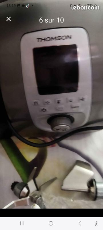 Robot cuiseur multifonction Thomson avec ses accessoires (image 4)