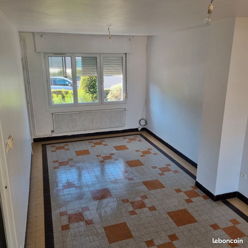 Maison 5 pièces 80 m² · à Douchy-les-Mines · 80 m² · 700 €