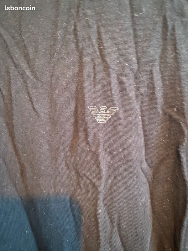 Tee-shirt Emporio Armani noir – Motif dos vert – Col V – Taille L (image 2)