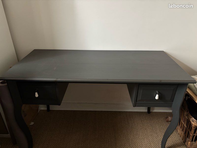 Bureau moderne (image 1)