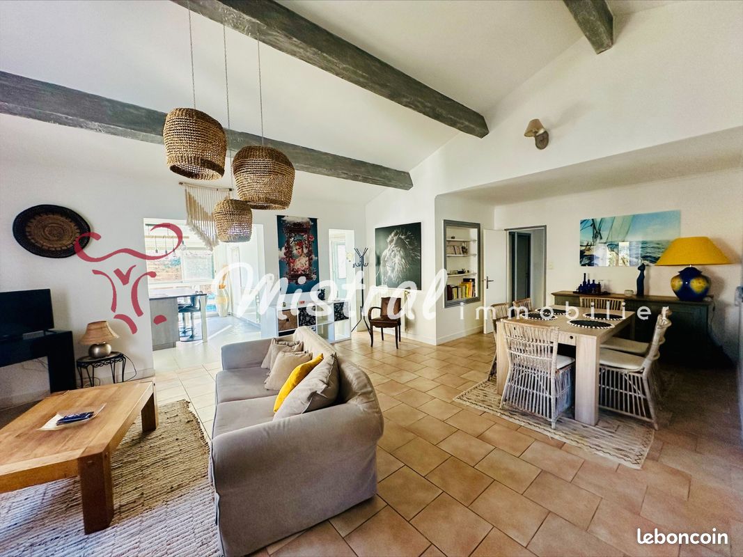 Maison 4 pièces 149 m² · à Aigues-Mortes · 149 m² · 465 000 €