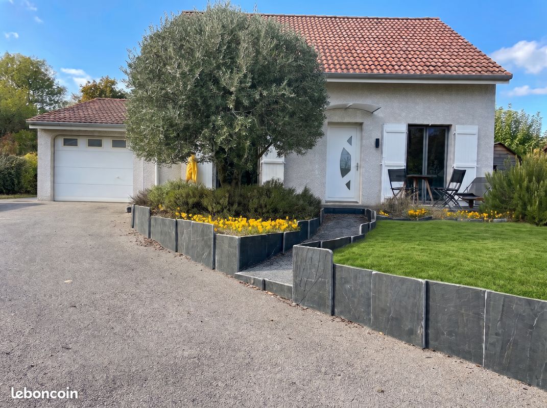 Maison 4 pièces 103 m² · à Décines-Charpieu · 103 m² · 459 900 €
