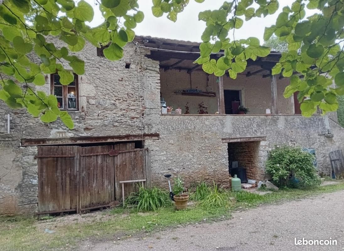 Maison 3 pièces 132 m² · à Saint Géry-Vers · 132 m² · 192 000 €