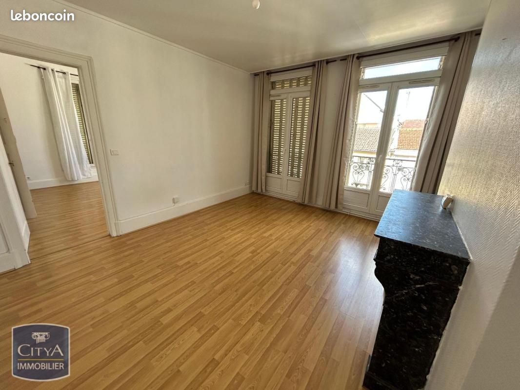 Appartement a louer chalons-en-champagne - 3 pièce(s) - 60 m2 - Surfyn