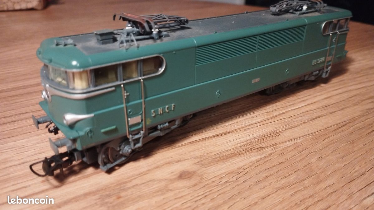 Roco H0 - 43723 - Locomotora eléctrica - Serie 1044 - ÖBB - Catawiki