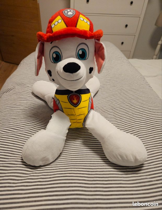Grosse peluche Pat patrouille Chase (image 1)