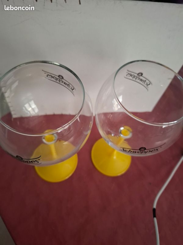 Verres à pied schweppes (image 3)