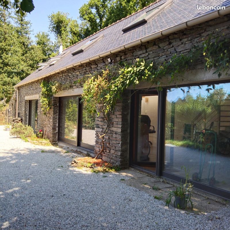 Maison 7 pièces 100 m² · à Châteauneuf-du-Faou · 100 m² · 260 000 €