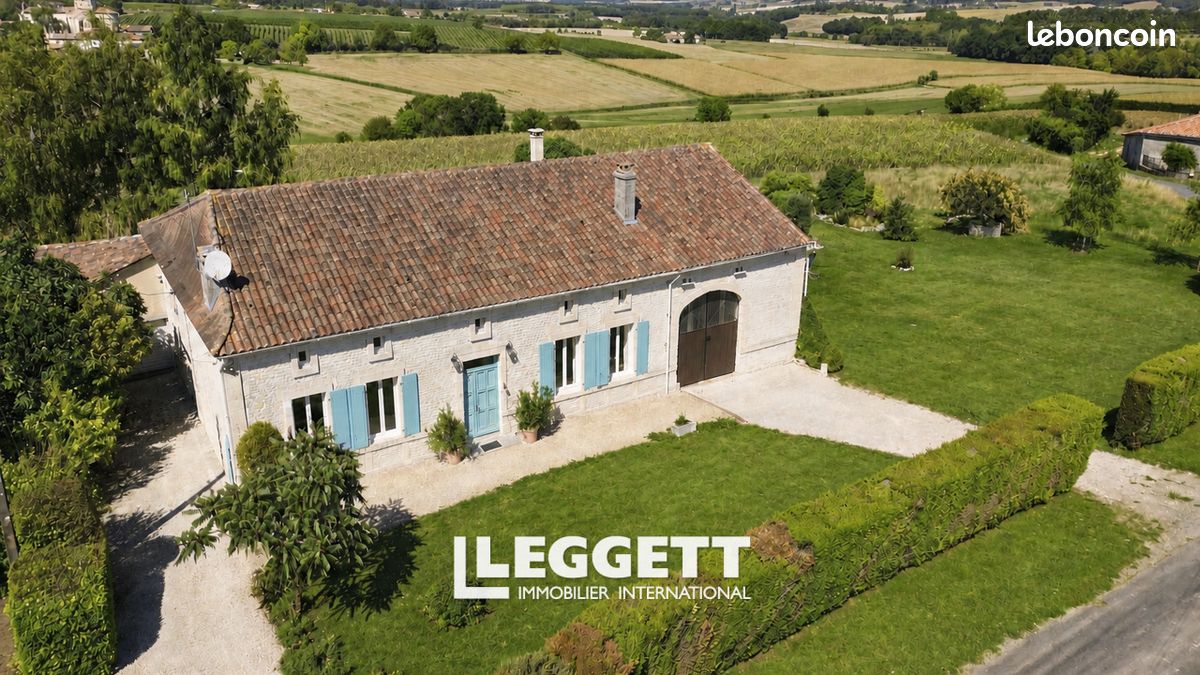 Maison 8 pièces 285 m² · à Berneuil · 285 m² · 470 640 €