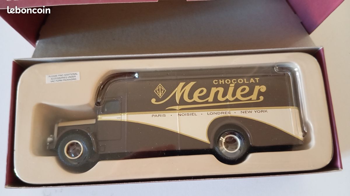 Corgi Collection Héritage 72006 - Fourgon Bernard Type 110 Chocolat Menier - Echelle 1:50
