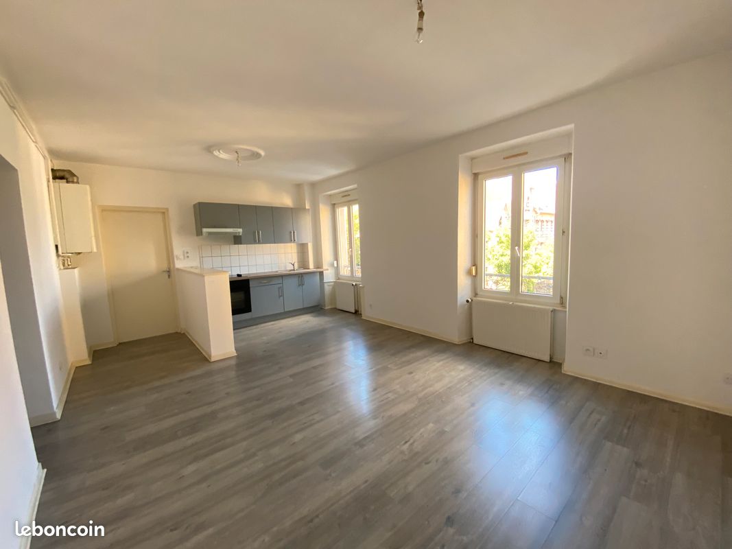 Appartement 2 pièces 50 m² · à Belfort · 50 m² · 495 €